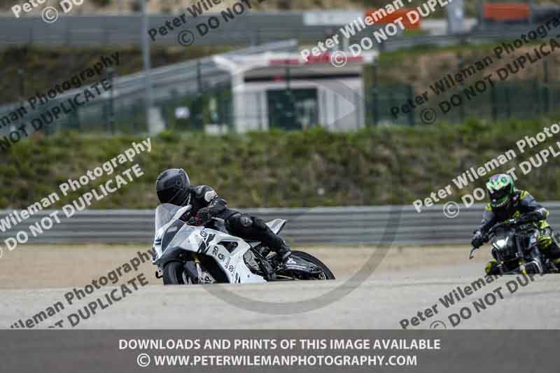 cadwell no limits trackday;cadwell park;cadwell park photographs;cadwell trackday photographs;enduro digital images;event digital images;eventdigitalimages;navarra;no limits trackdays;peter wileman photography;racing digital images;trackday digital images;trackday photos